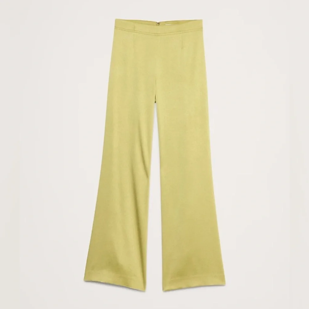 NEW! Banana Republic Mid-Rise Kick-Flare Satin Ankle Pant - Multiple #772704